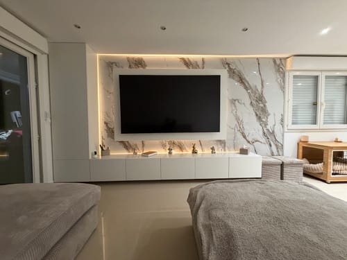 Customer photo review of Panneau Mural PVC Effet Marbre Blanc Marron - 260 x 120 CM