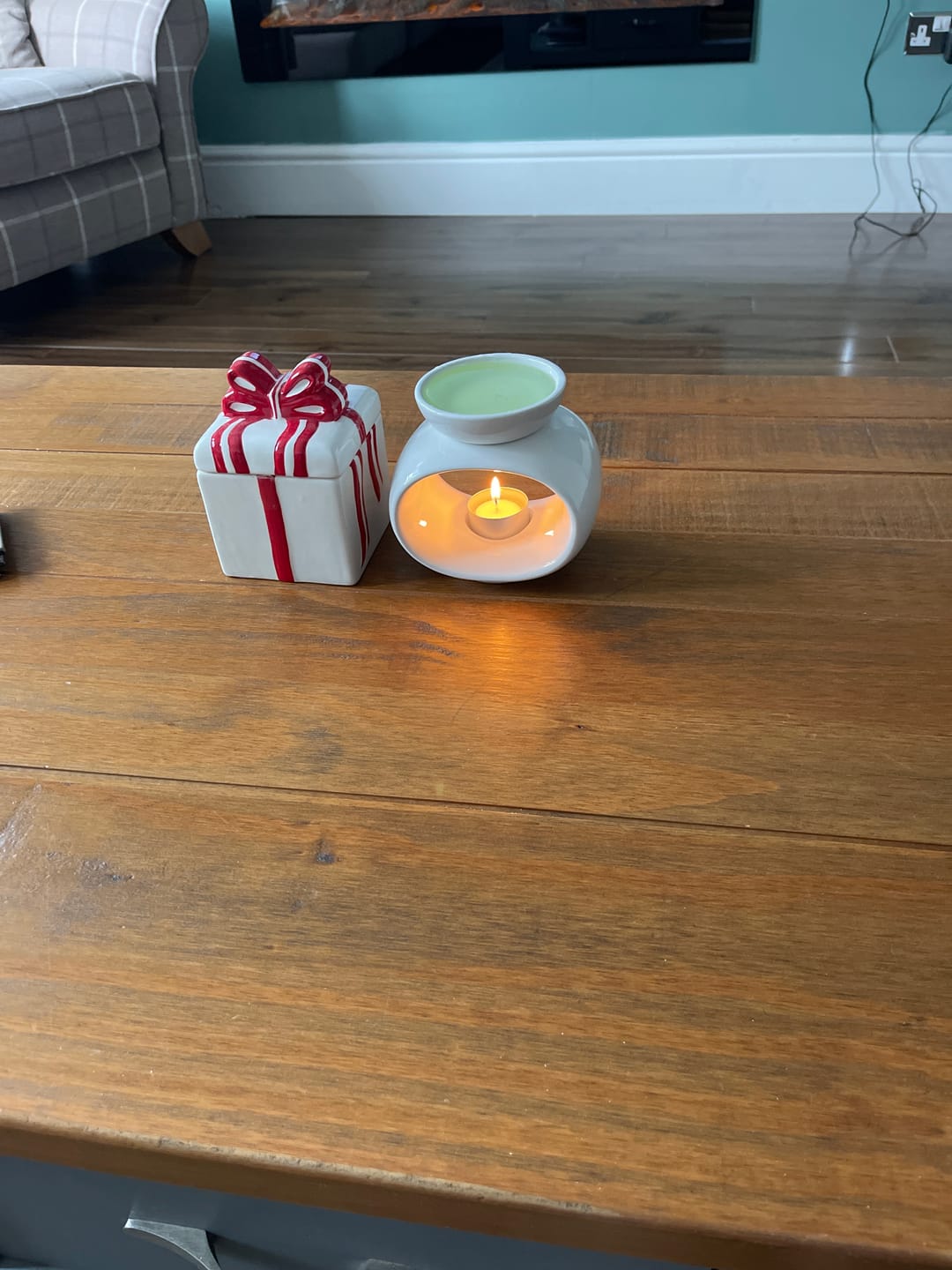 Customer photo review of Woodsage & Sea Salt Gel Melt - 20% off Fragrance of the Month