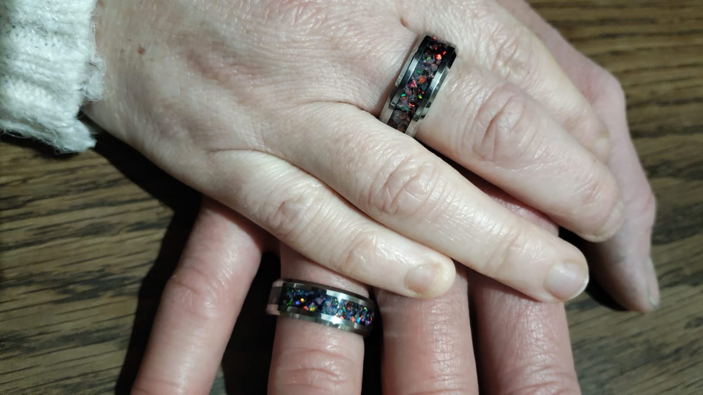 Customer photo review of Bague Personnalisée en Tungstène