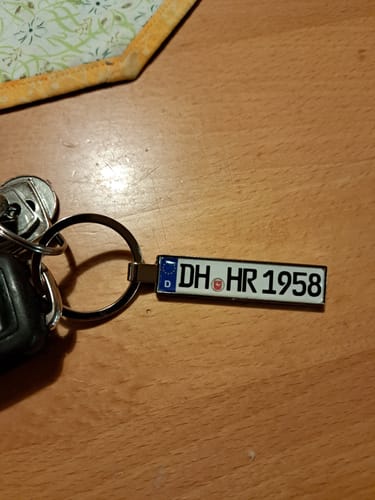 Customer photo review of Kennzeichen Schlüsselanhänger Mini Nummernschild Metall