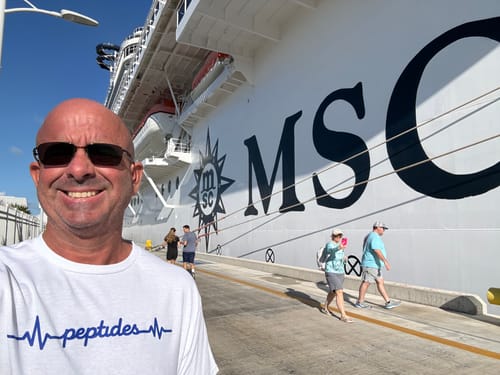 Customer photo review of Jerzees Dri-Power® 50/50 T-Shirt - 29MR