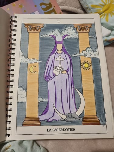 Customer photo review of TAROT PARA COLOREAR: Tomo I - Arcanos mayores