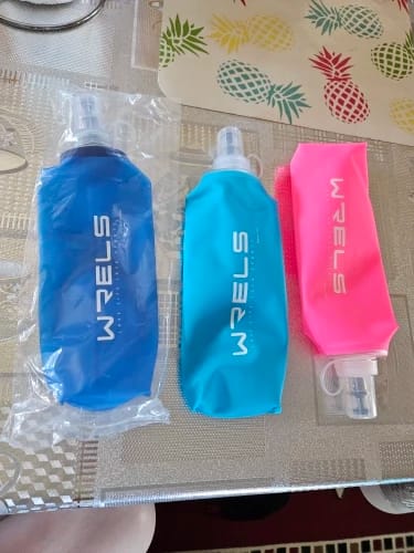 Recensione con foto di un cliente su HeroX RunBottle - Borraccia