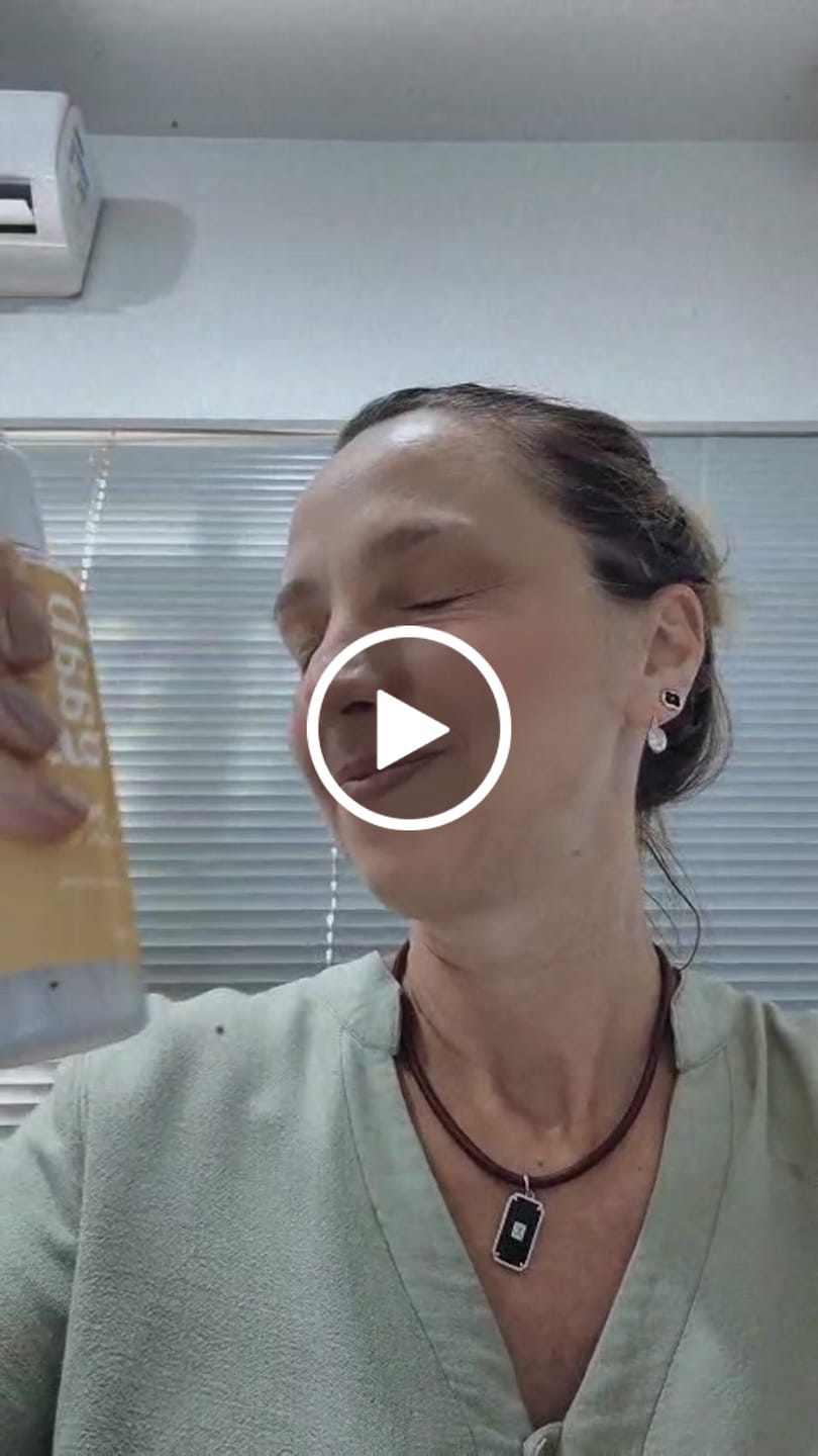 Customer video review of Face Mist Vitamina C