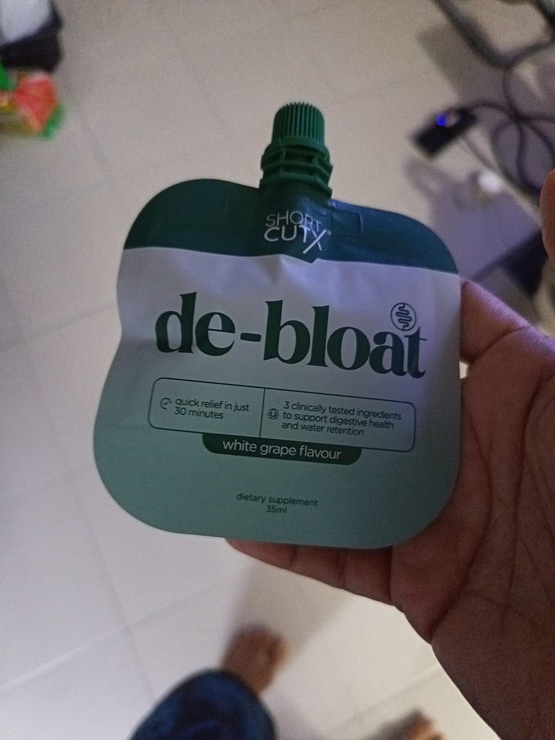 Customer photo review of Shortcutx De-bloat : Advanced Digestive Bloating Relief