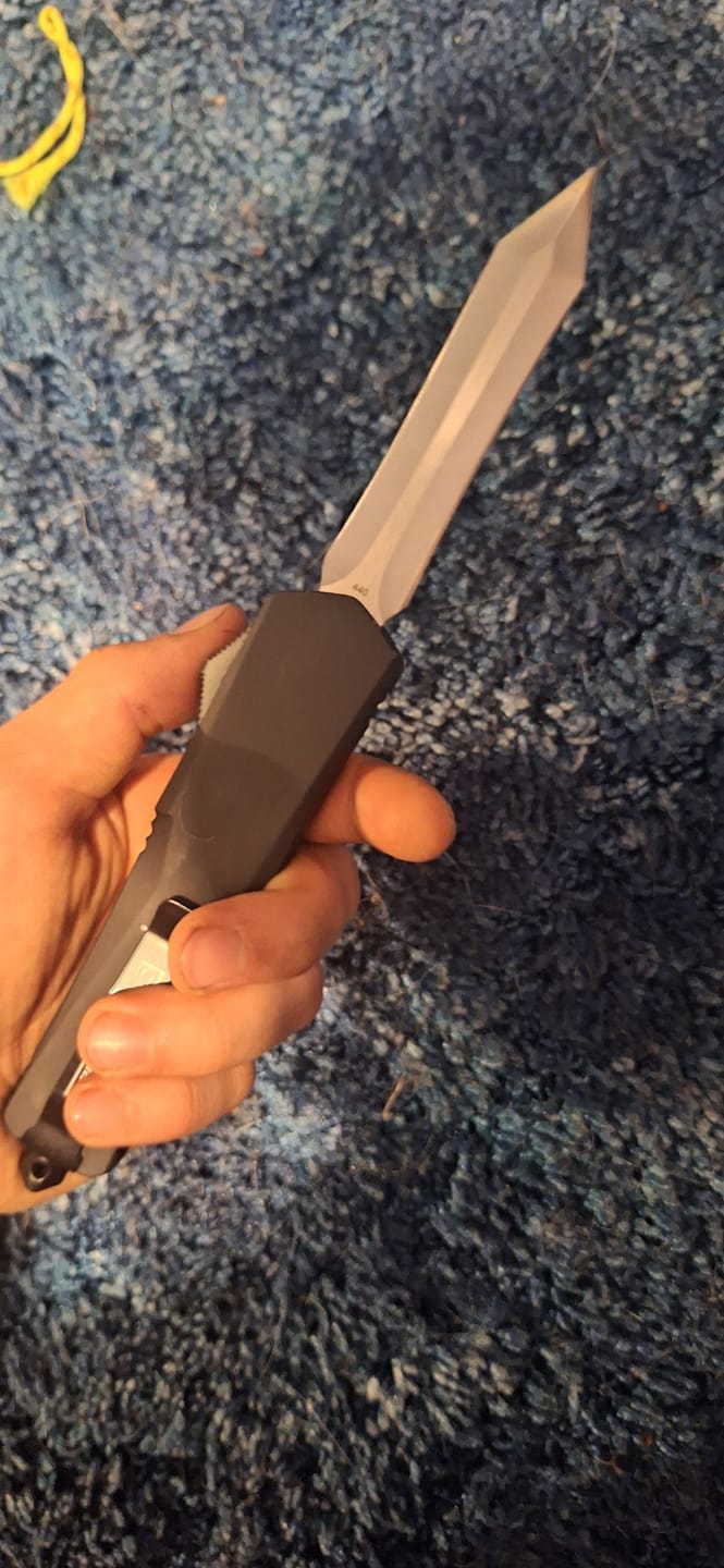 Customer photo review of Black Ghost OTF Knife - Spartan Blade