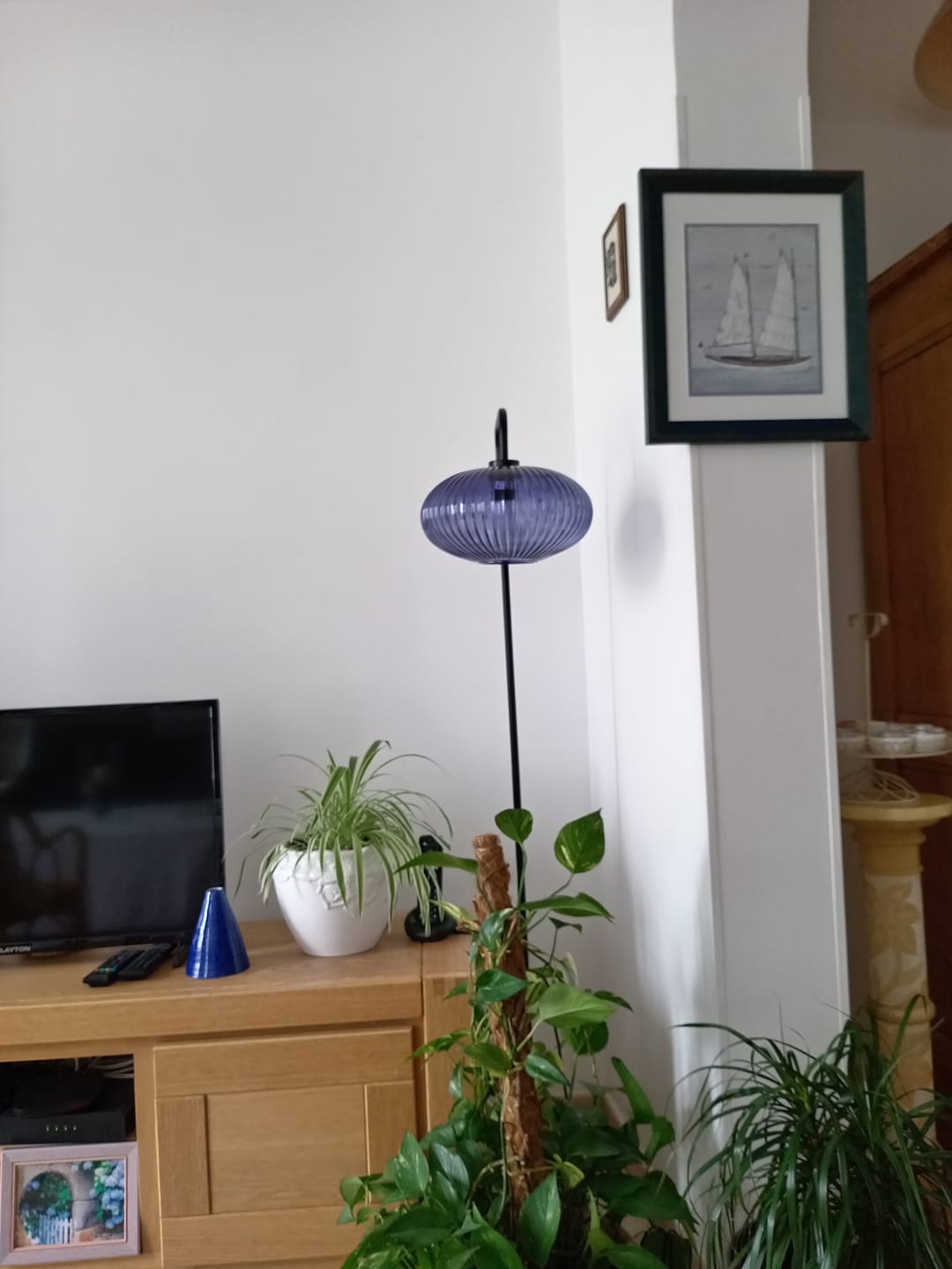 Customer photo review of Lampadaire en verre vintage CRISTALI | A personnaliser