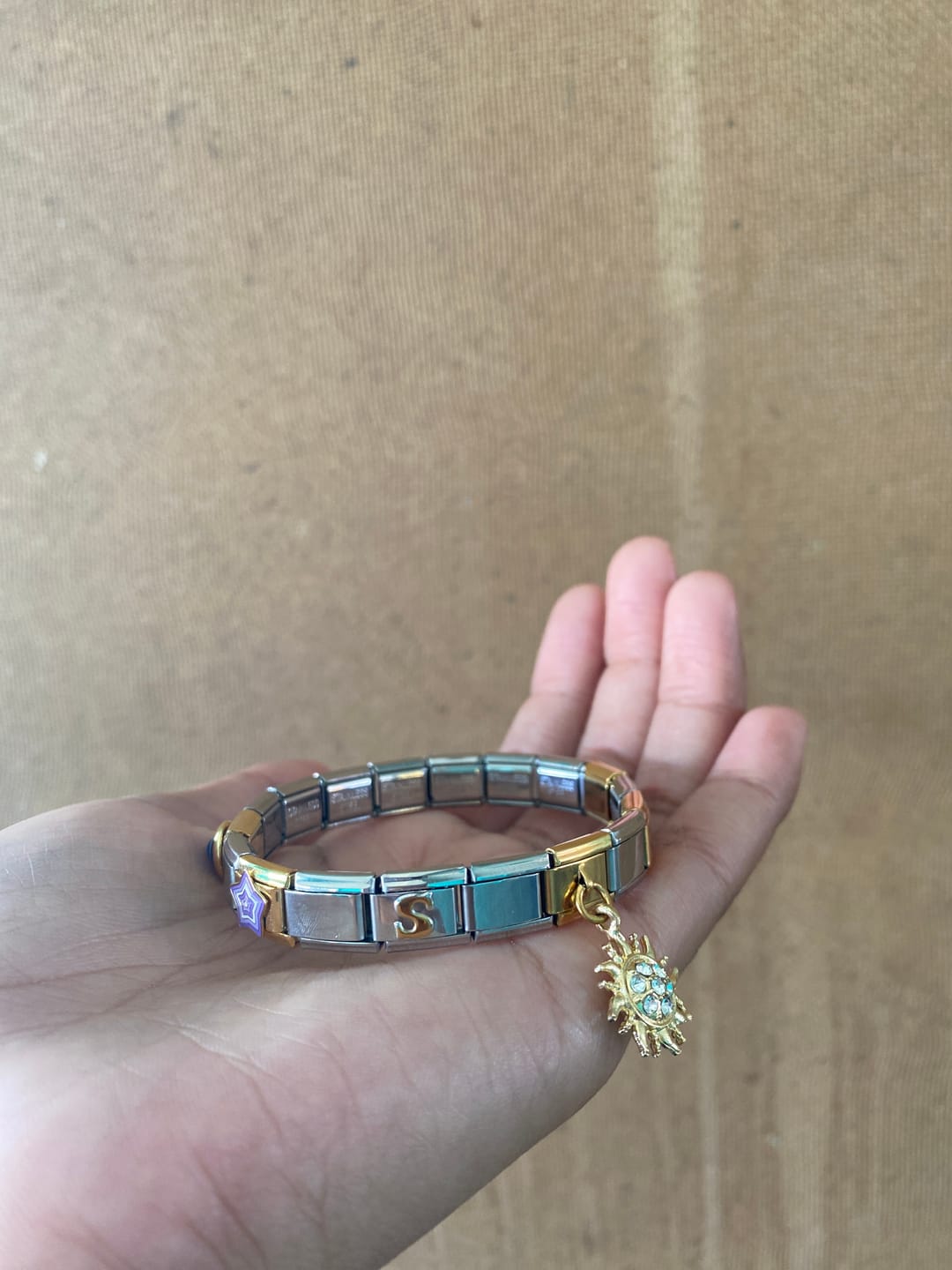 Customer photo review of Pulsera Italiana Clásica para Charms