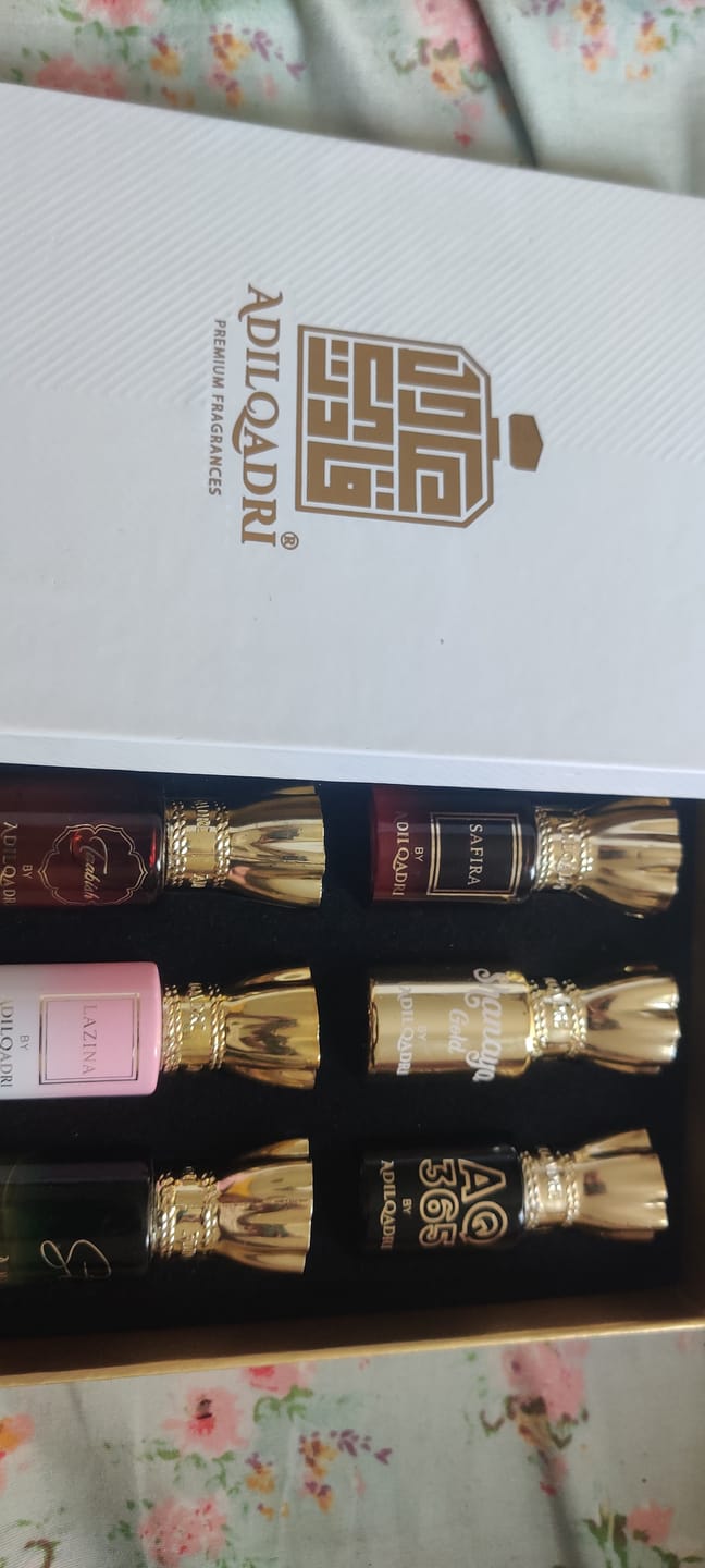 Customer photo review of Essensia Luxury Attar Perfume Gift Set (6 x 5.5Ml)