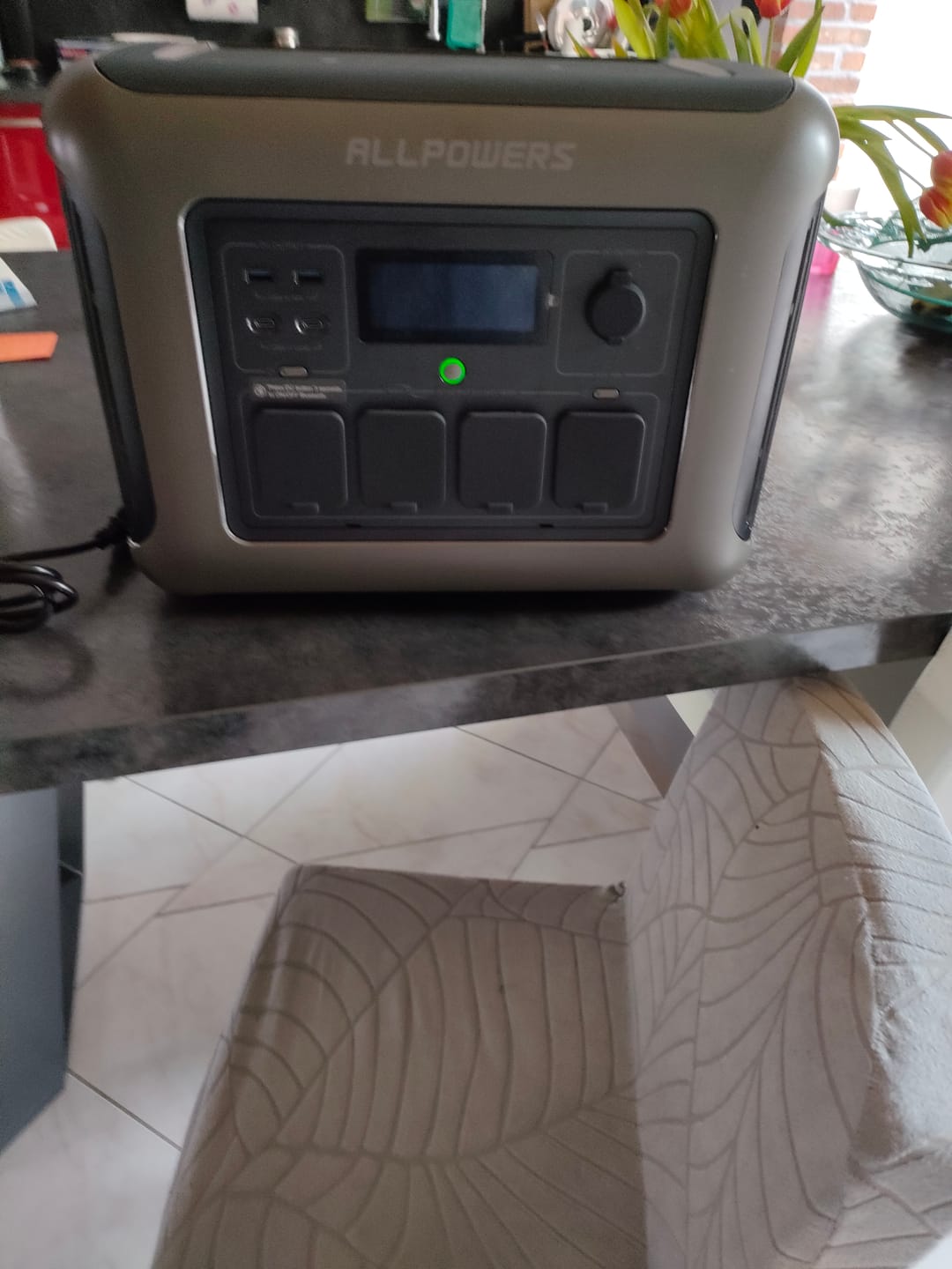 Customer photo review of ALLPOWERS R1500 Station électrique portable 1800W 1152Wh Batterie LiFeP04