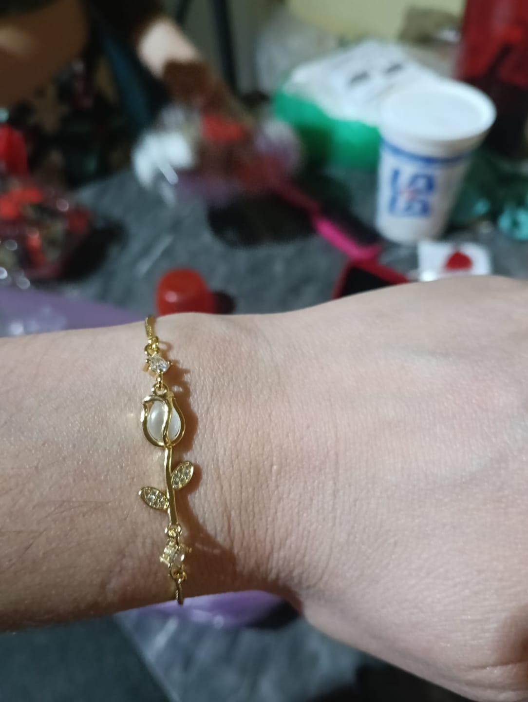 Customer photo review of Pulsera Ajustable Tulipán