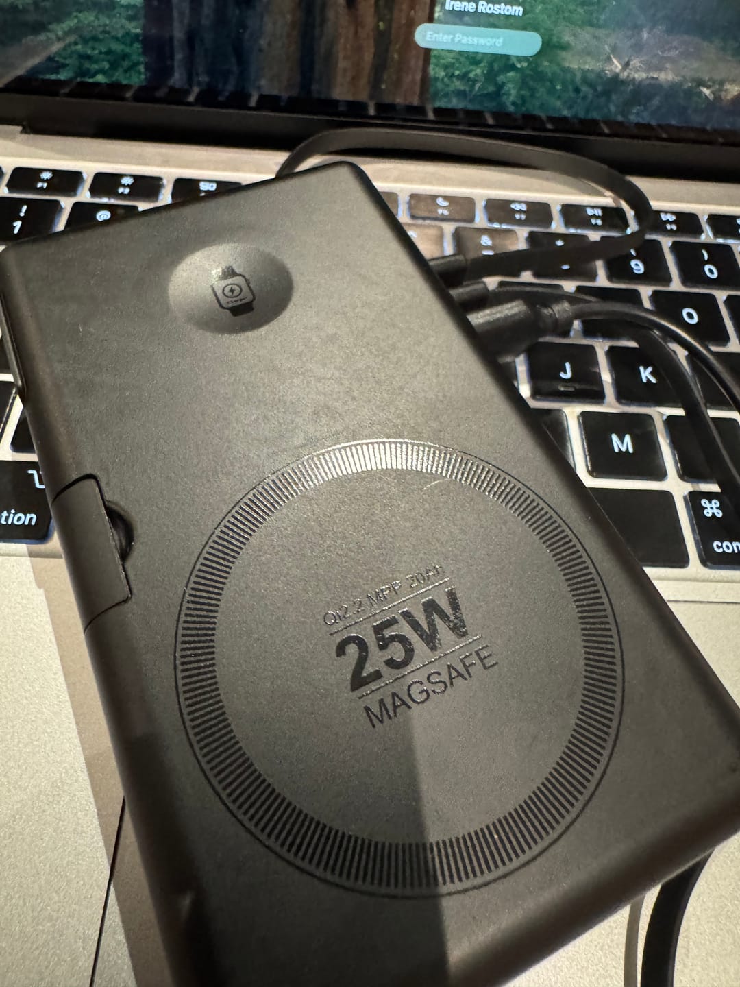 Customer photo review of PowerPack ampere'SI Next Generation 8 - Travel Power Bank 20,000mAh