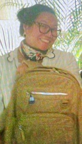 Customer photo review of EVERYDAY BACKPACK [BEIGE]