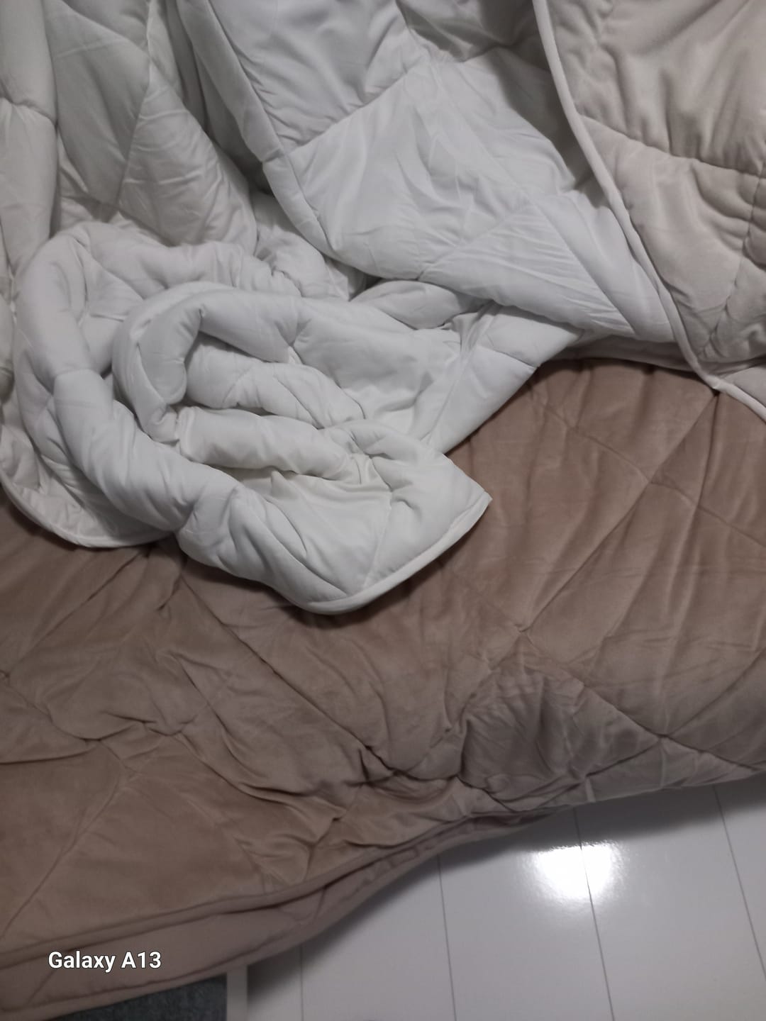 Customer photo review of Dekbed Zonder Overtrek Velvet™ Pearl White