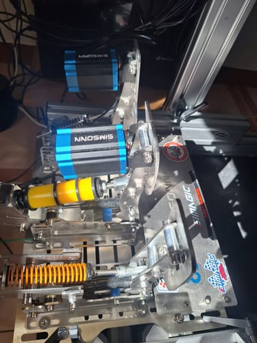 Customer photo review of Simsonn VAM Pro Linear Motor -  the Pedals Haptic Reactor for Vibration Feedback