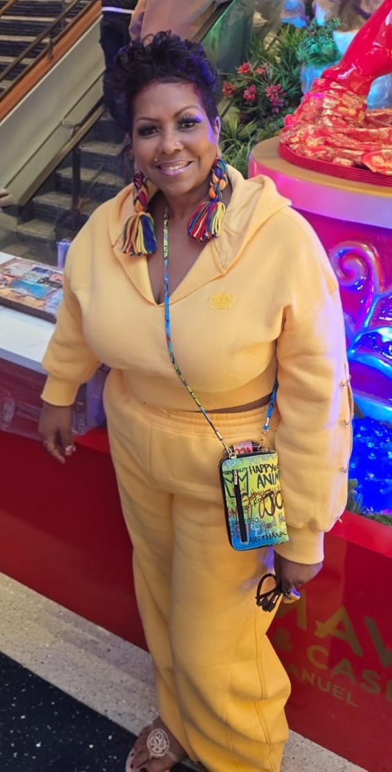 Customer photo review of Soufflé Cropped Hoodie Sets