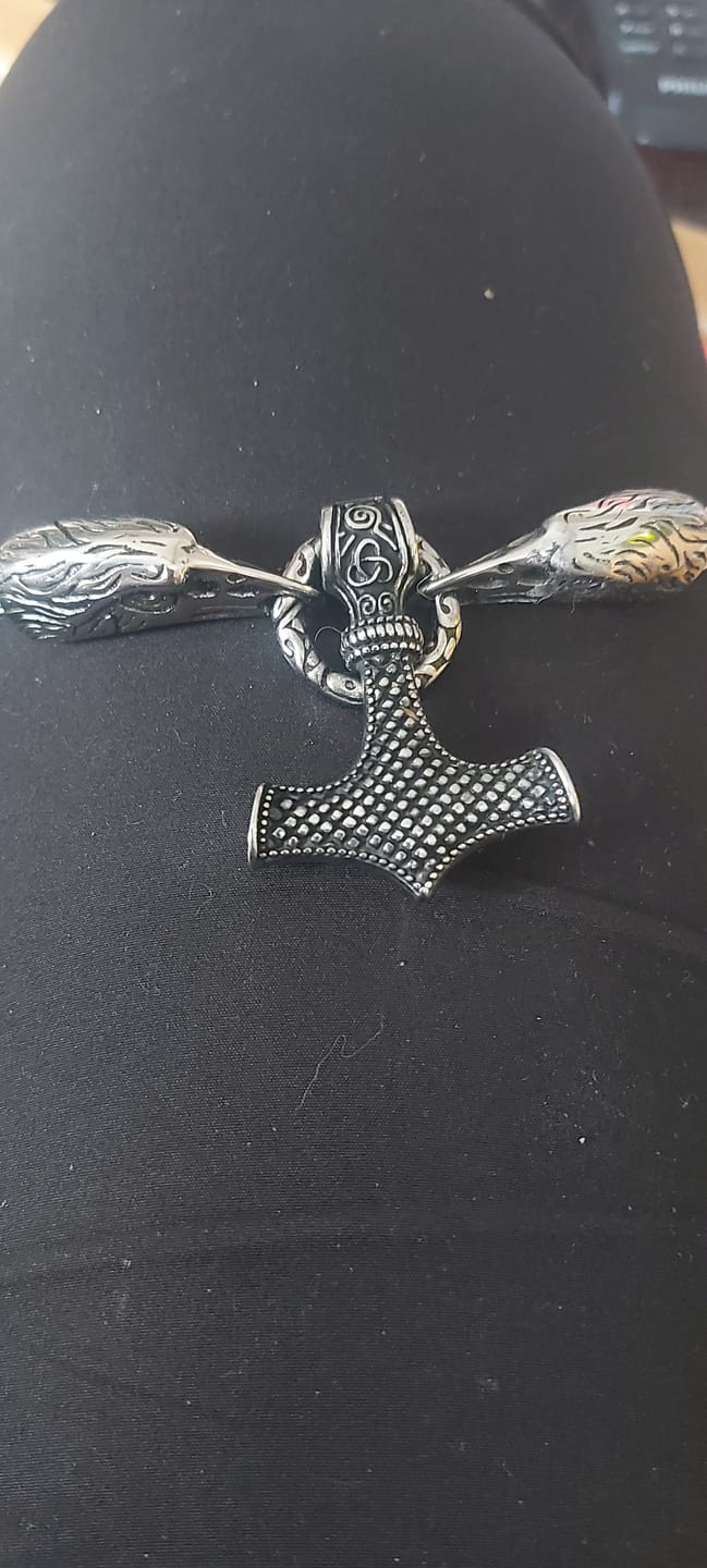 Customer photo review of Hüter des Hammers - Edelstahl Kette