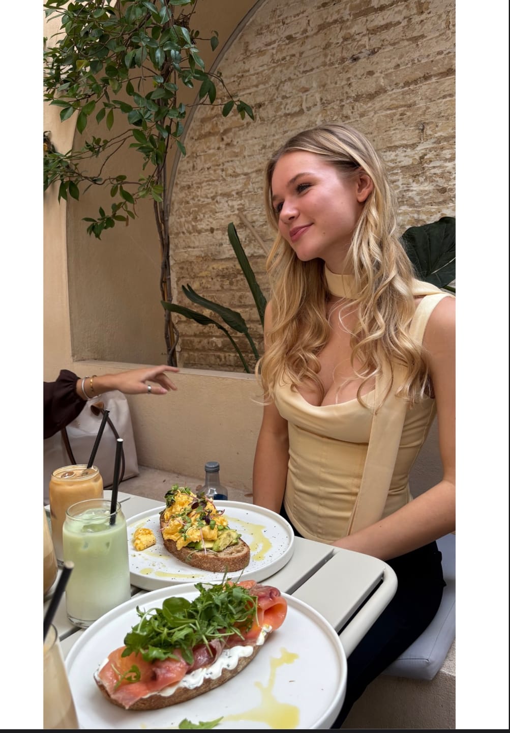 Customer photo review of The Corset 2.0