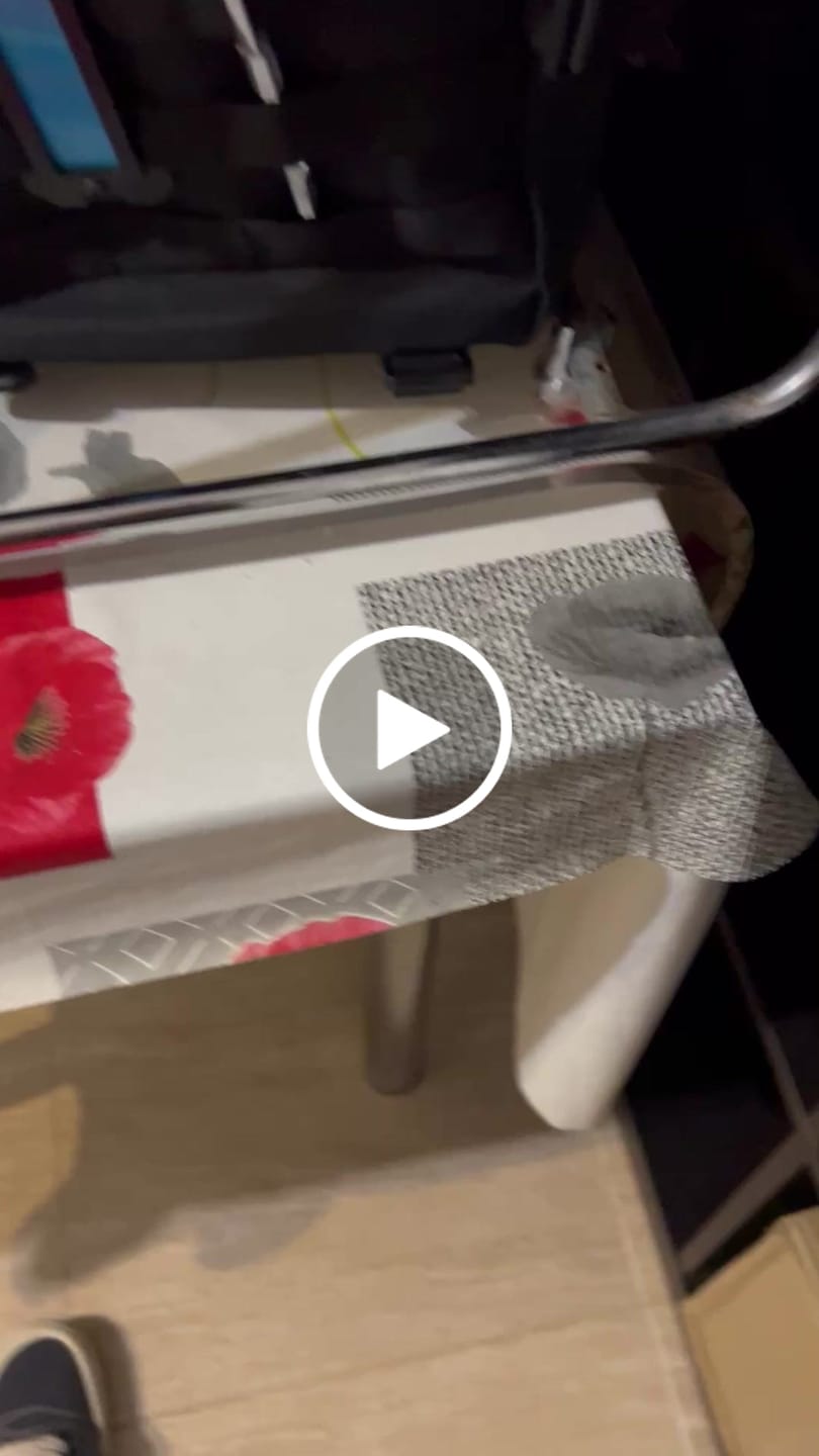 Customer video review of Reflectante Molle Azul