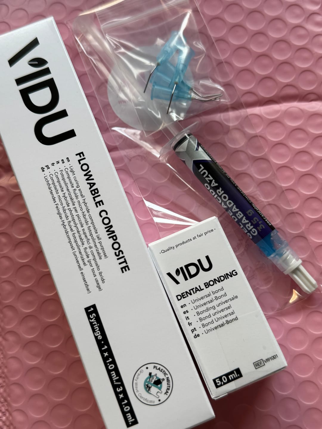 Customer photo review of Pack de adhesivos dentales