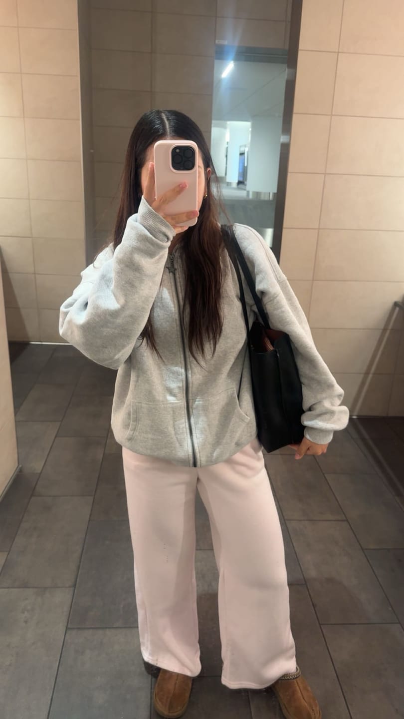Customer photo review of W533 Flashback Zip Hoodie