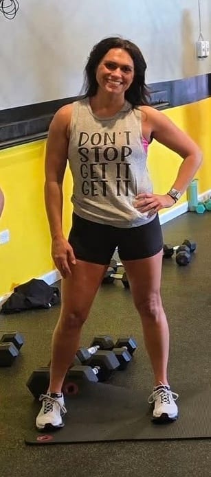 Customer photo review of ESSENCE 4.5" Performance Short