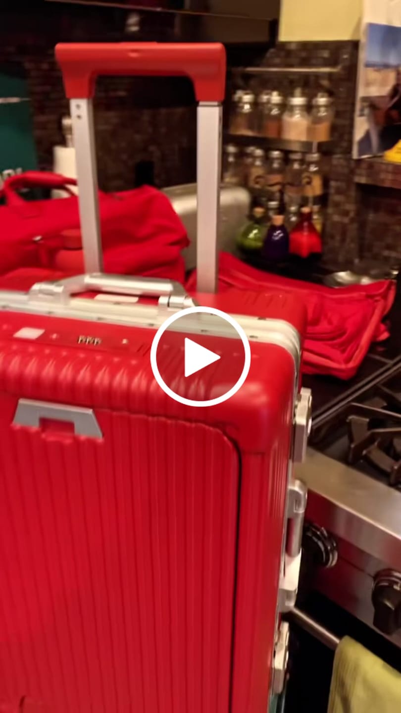Customer video review of Check-In: All-In-One 28"