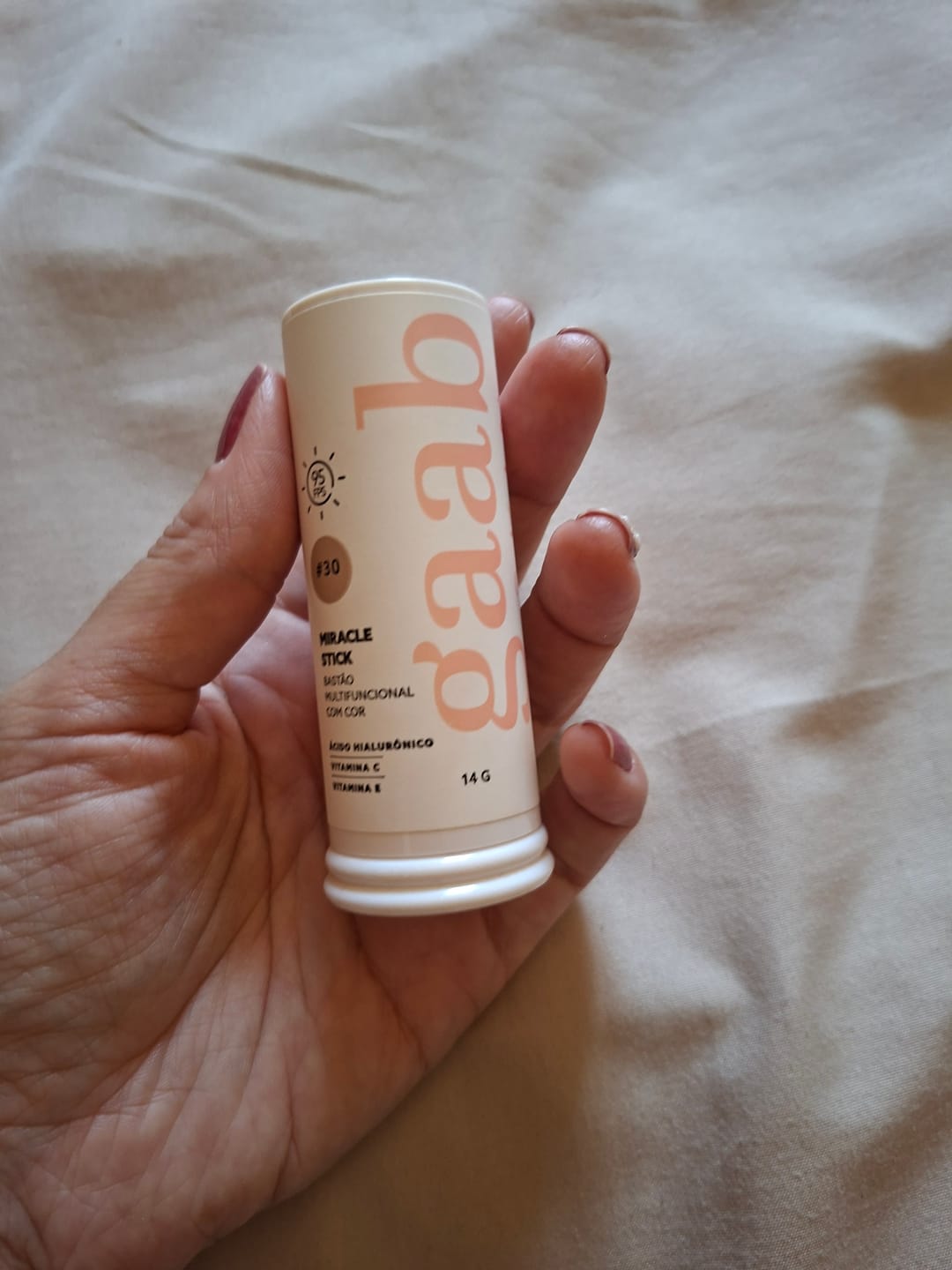 Customer photo review of Compre Bastão Multifuncional Miracle Stick, Ganhe Gel de Limpeza Facial