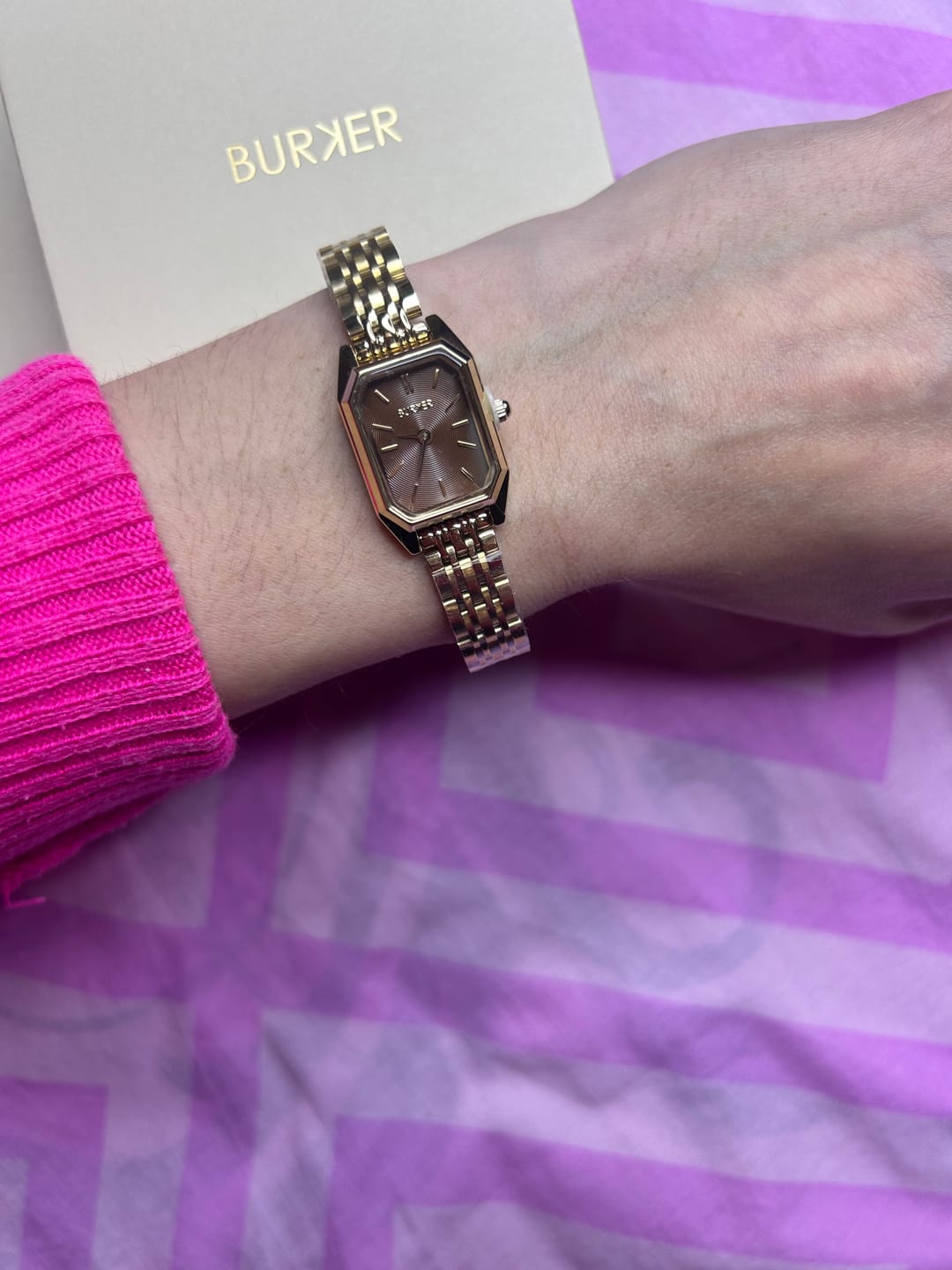 Customer photo review of Isabell Petite Gold Brown