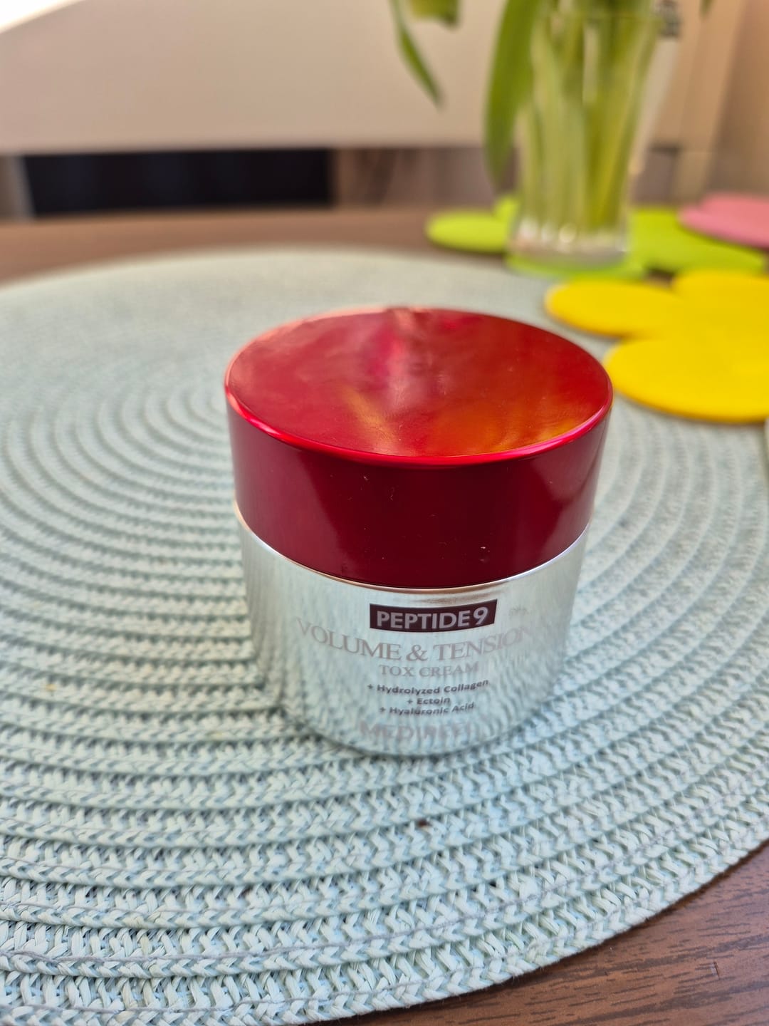Customer photo review of Pretnovecošanas liftinga krēms ar peptīdiem Medi-Peel Peptide 9 Volume & Tension Tox Cream Pro