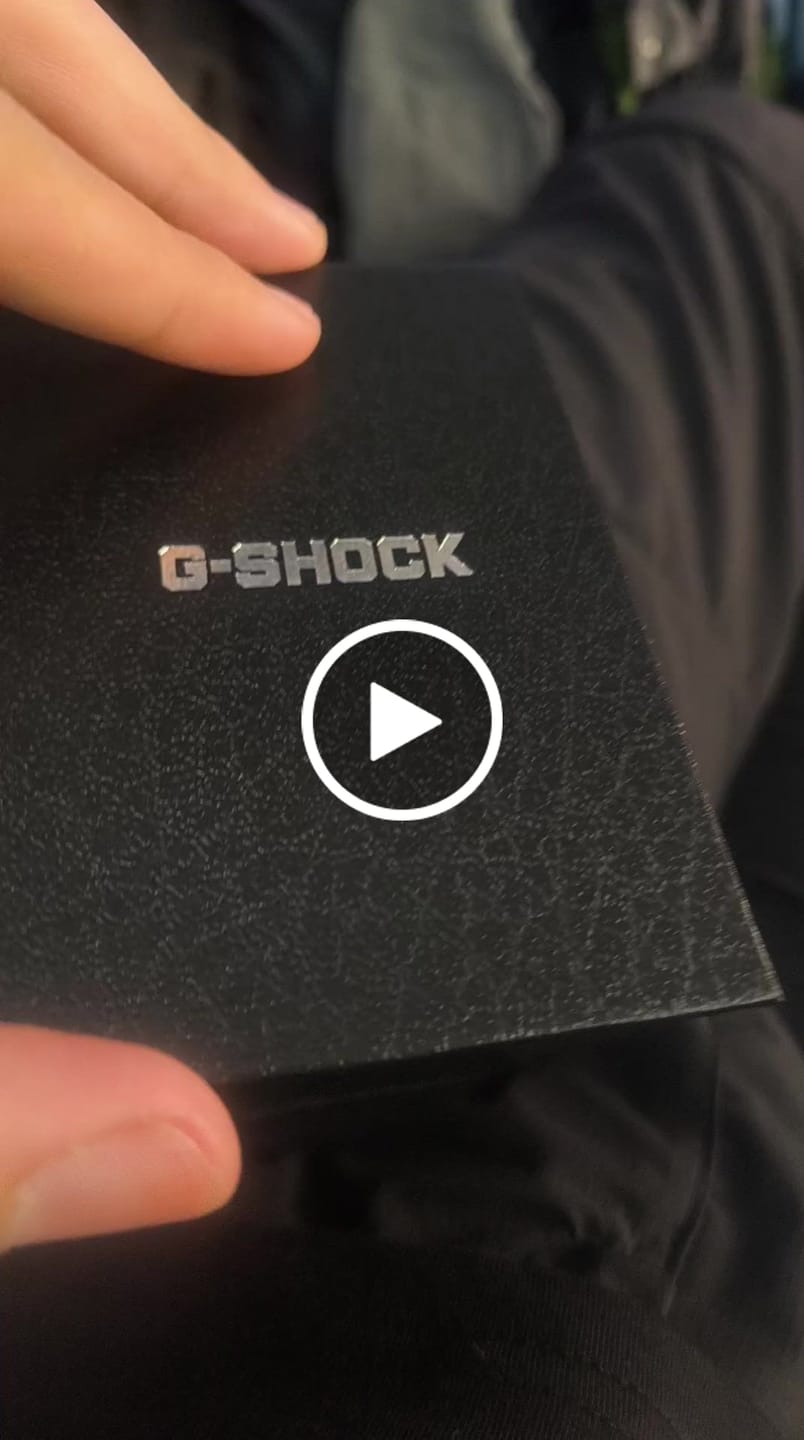 Customer video review of Reloj Casio G-Shock Royal Oak "Casioak" GA-2100-1AJF Carbon Core Negro JDM