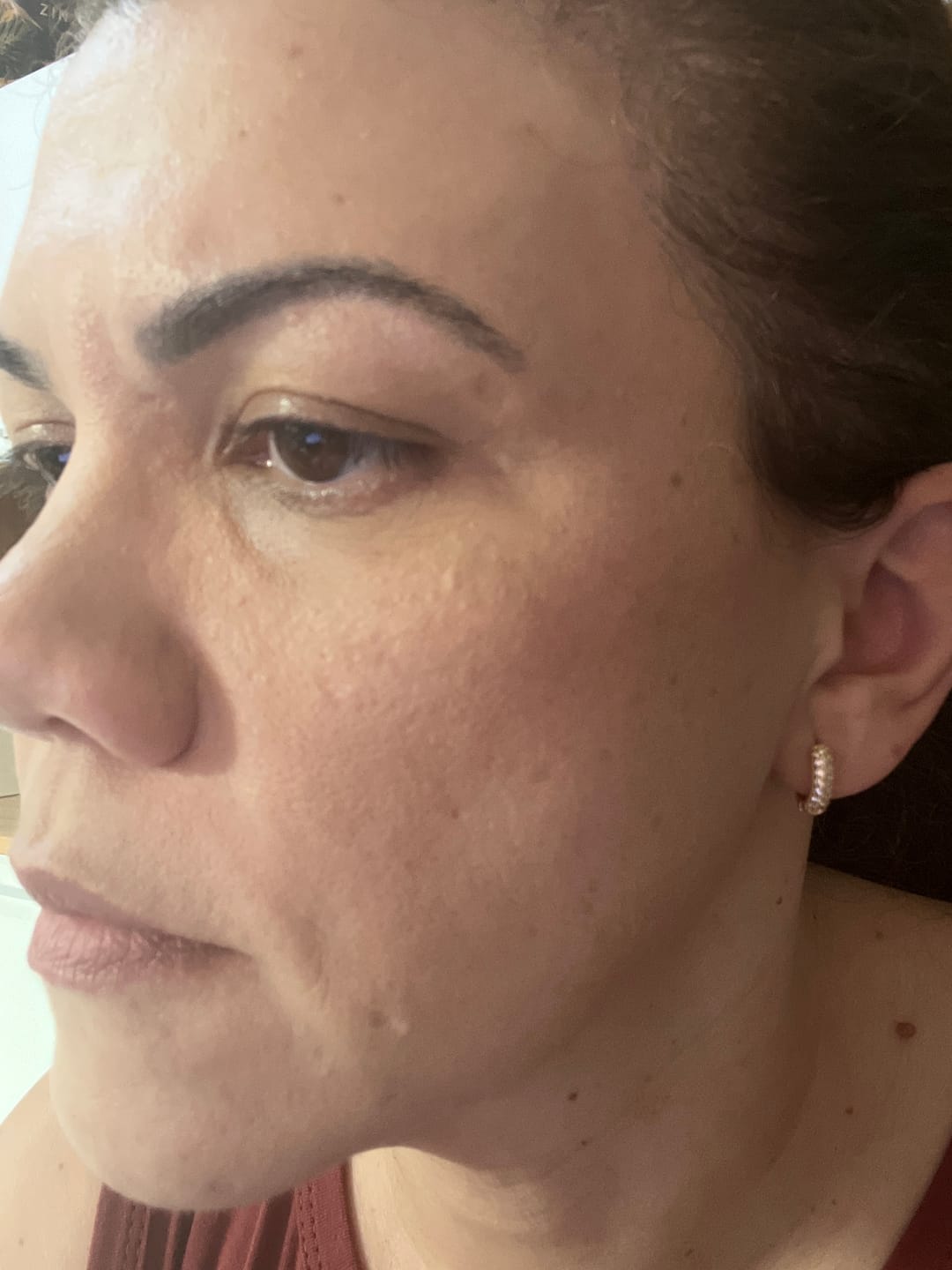 Customer photo review of Cream Contour - Contorno Stick Vizzela