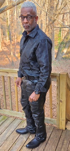 Customer photo review of Ties2you Mens Black Dress Shirt Paisley Silk Long Sleeve Button Down Shirt