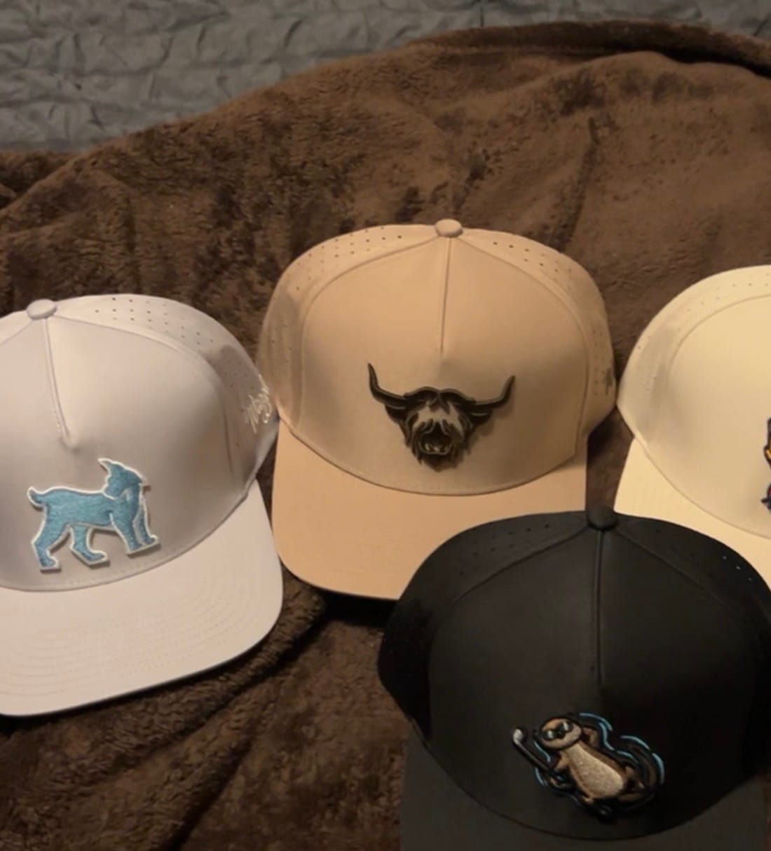 Customer photo review of Links Lynx Hat