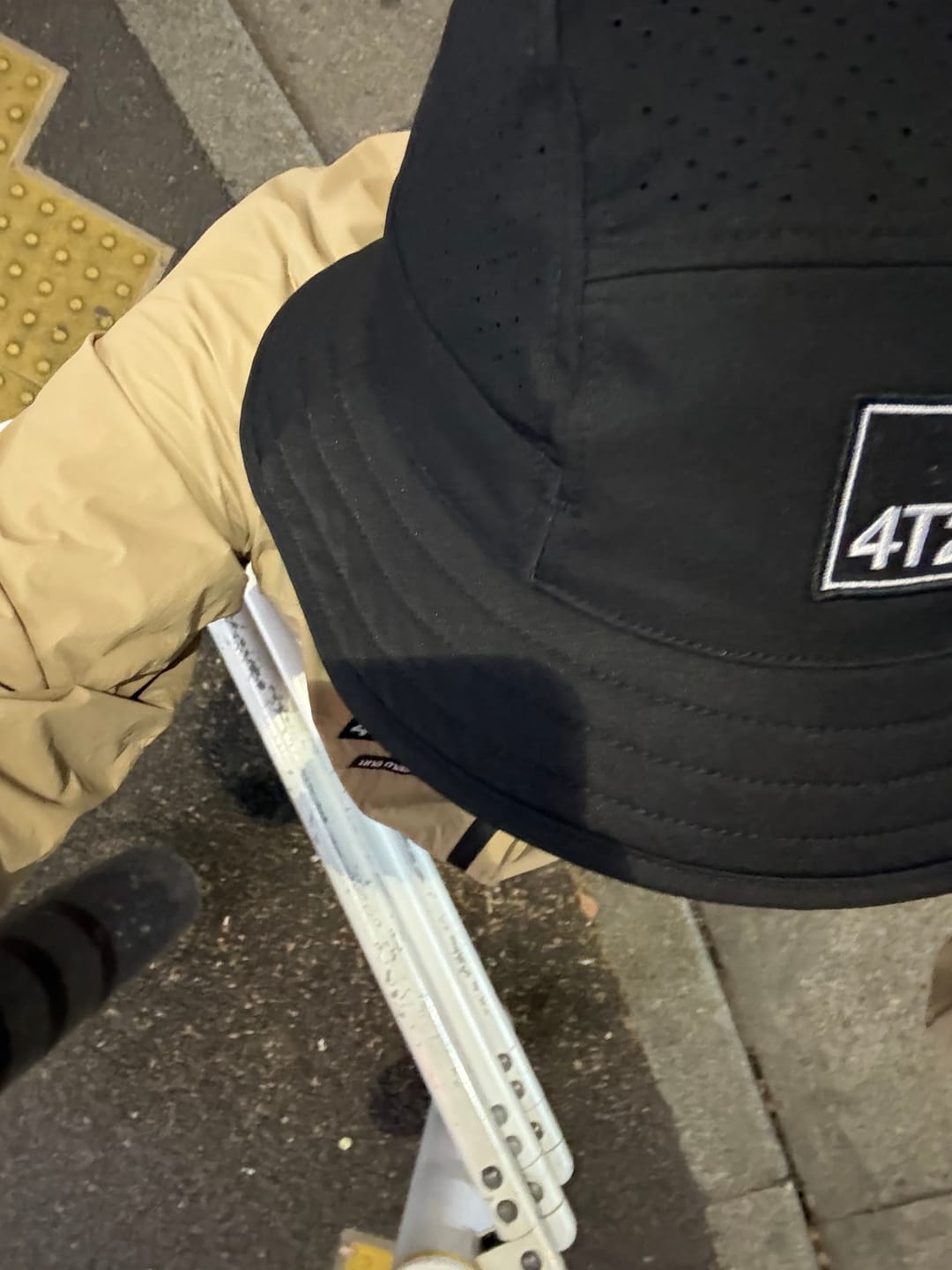 Customer photo review of classic windbreaker, gone with the wind, desert.