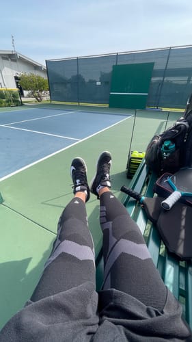 Customer photo review of Compression Sleeves V2 for Knees and Legs