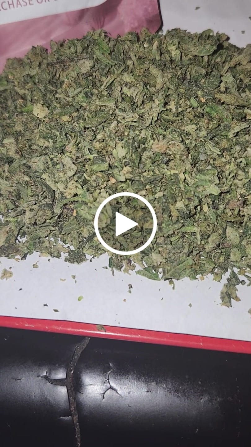Customer video review of No 1. LA Pop Rock THCa Shake