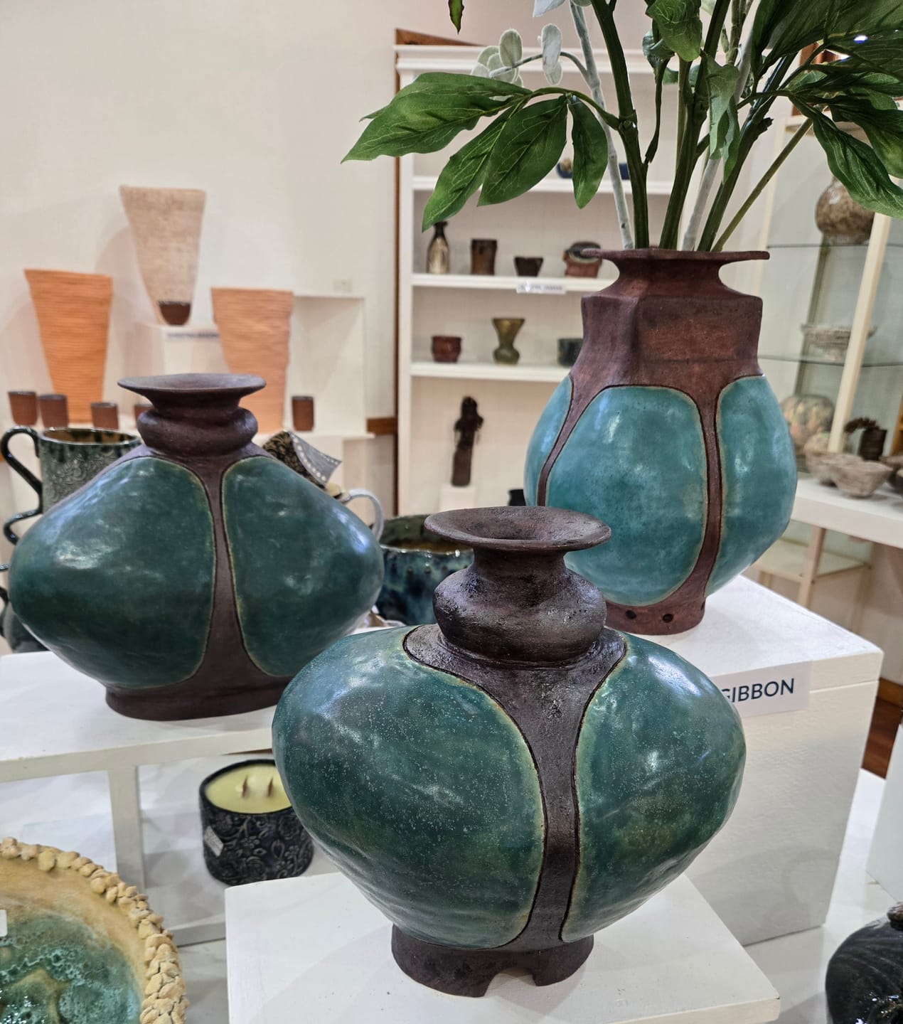 Customer photo review of Abbots Turquoise Matte Midfire Brushable Glaze