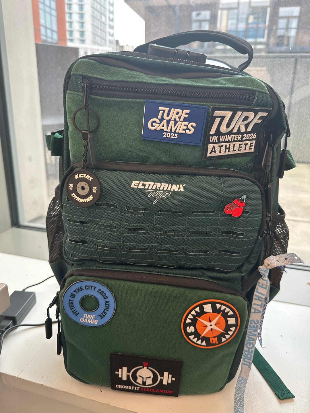 Customer photo review of Mochila Pro Series 45L Dust Green