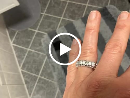 Customer video review of SIXTEEN STONE SILVER RING