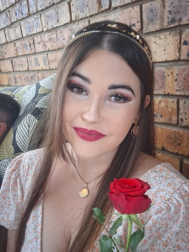 Customer photo review of Flora Lash Kit