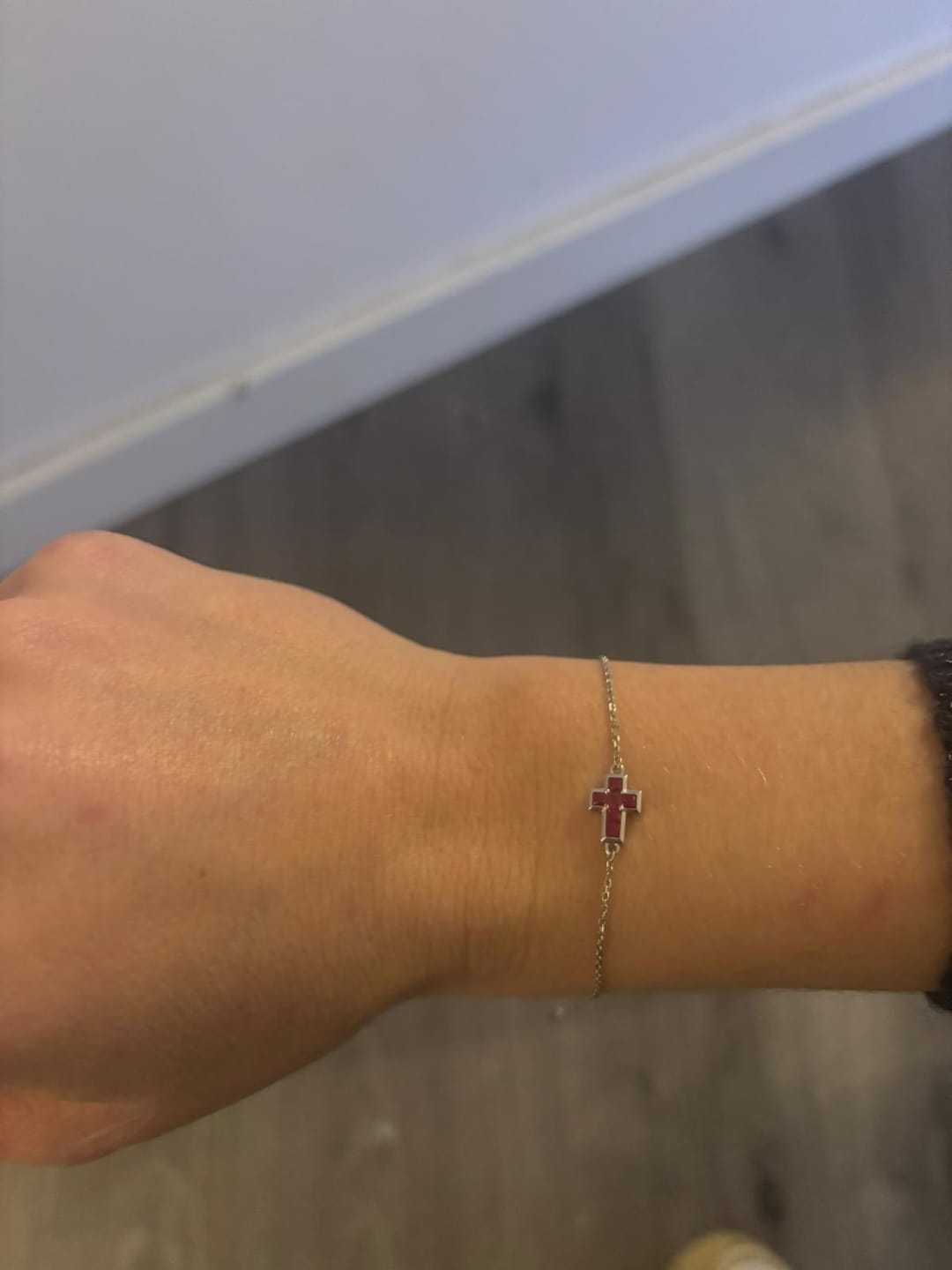 Customer photo review of Bracelet Croix Coloré Noé