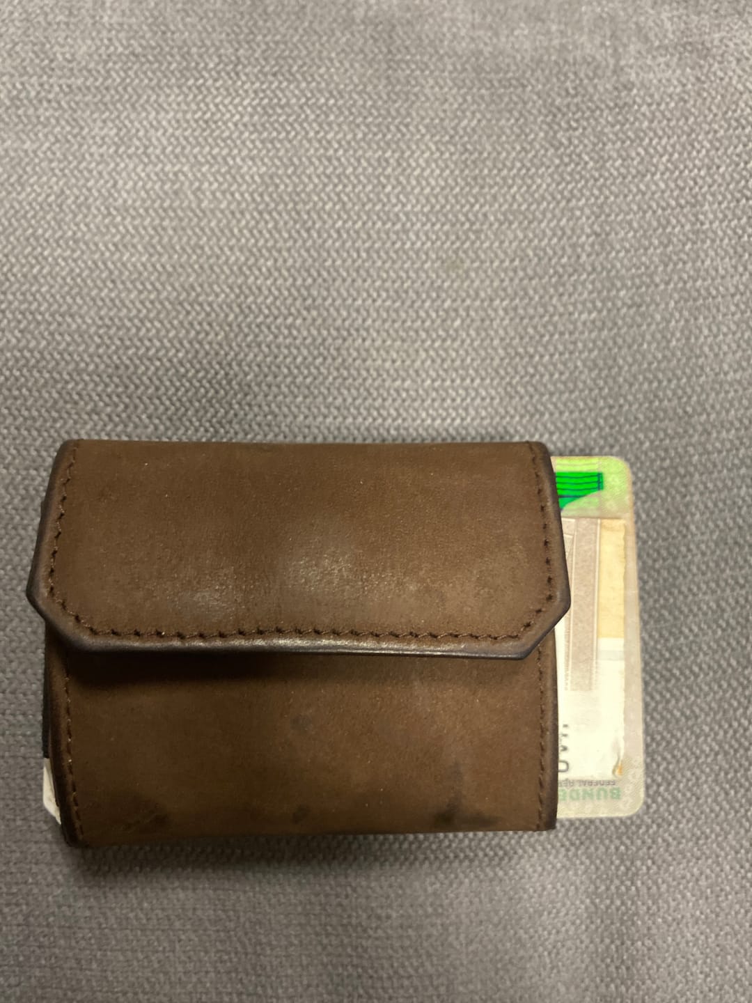 Customer photo review of Nano Boy Pocket card holder wallet with leather coin pocket