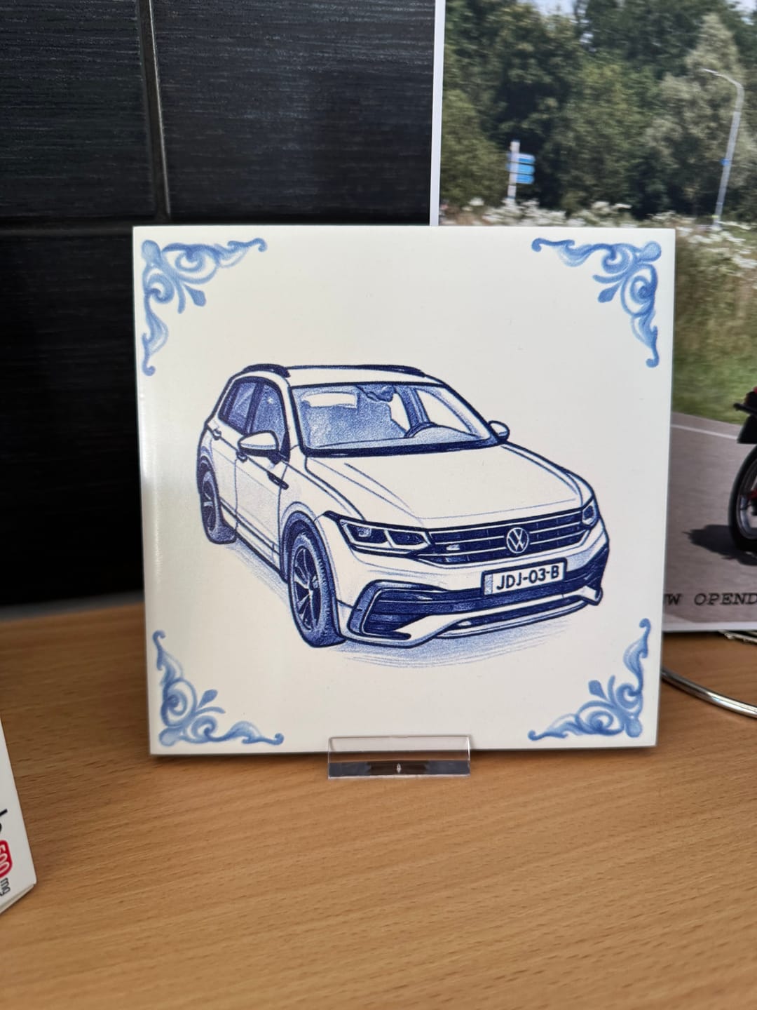 Customer photo review of Delfts Blauw tegeltje bedrukken met eigen auto