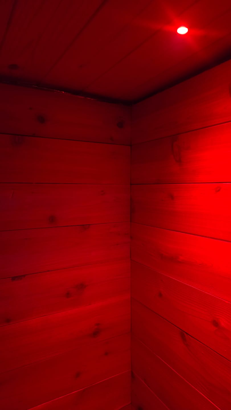 Customer photo review of LED RGB Waterproof Sauna Light Temperature Proof Multicolor 12V Mini Spotlight Outdoor Ceiling Dimmable Led Spot Bathroom 3W