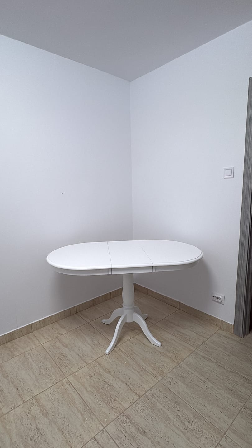Customer photo review of Masa extensibila DELLO, alb, 100/129x70x75 cm