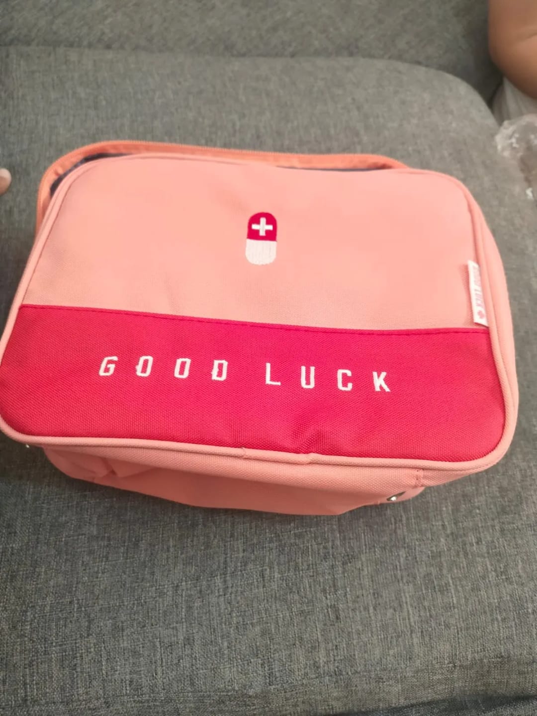 Customer photo review of Trousse Pharmacie Voyage Grande Taille