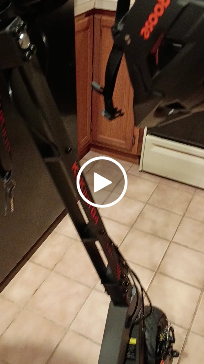 Customer video review of ROCKBROS Bike Phone Holder Mount Clamp 360 Rotatable Motorcycle Mount