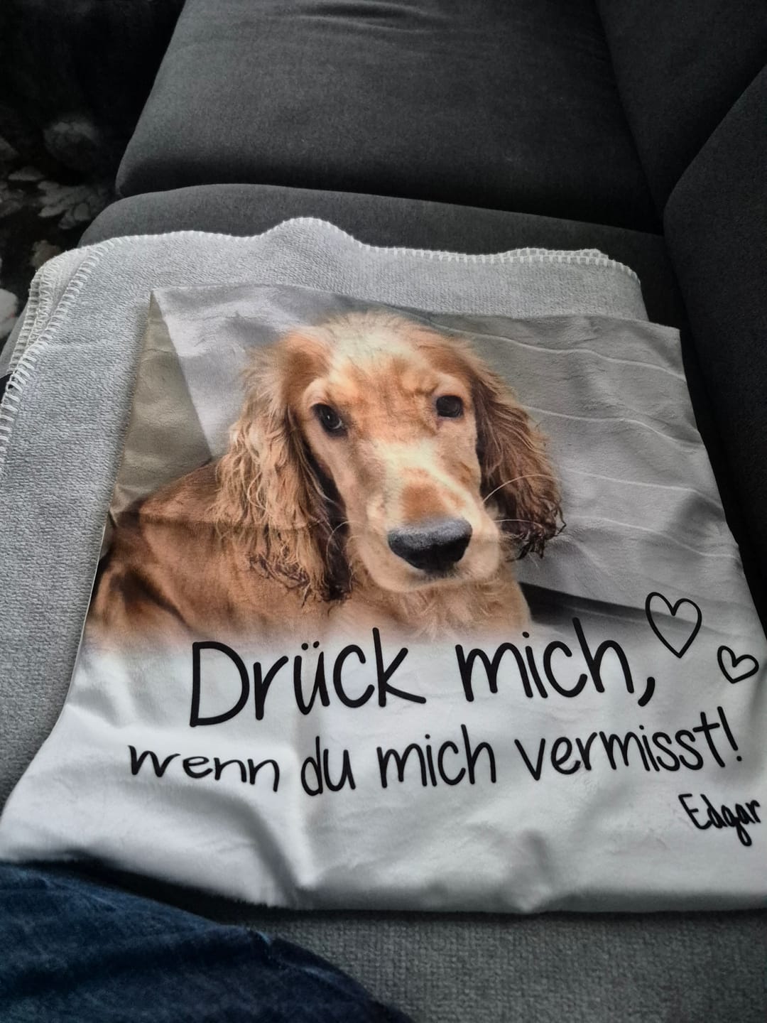Customer photo review of Drück mich, wenn du mich vermisst - Individuelles Kissen