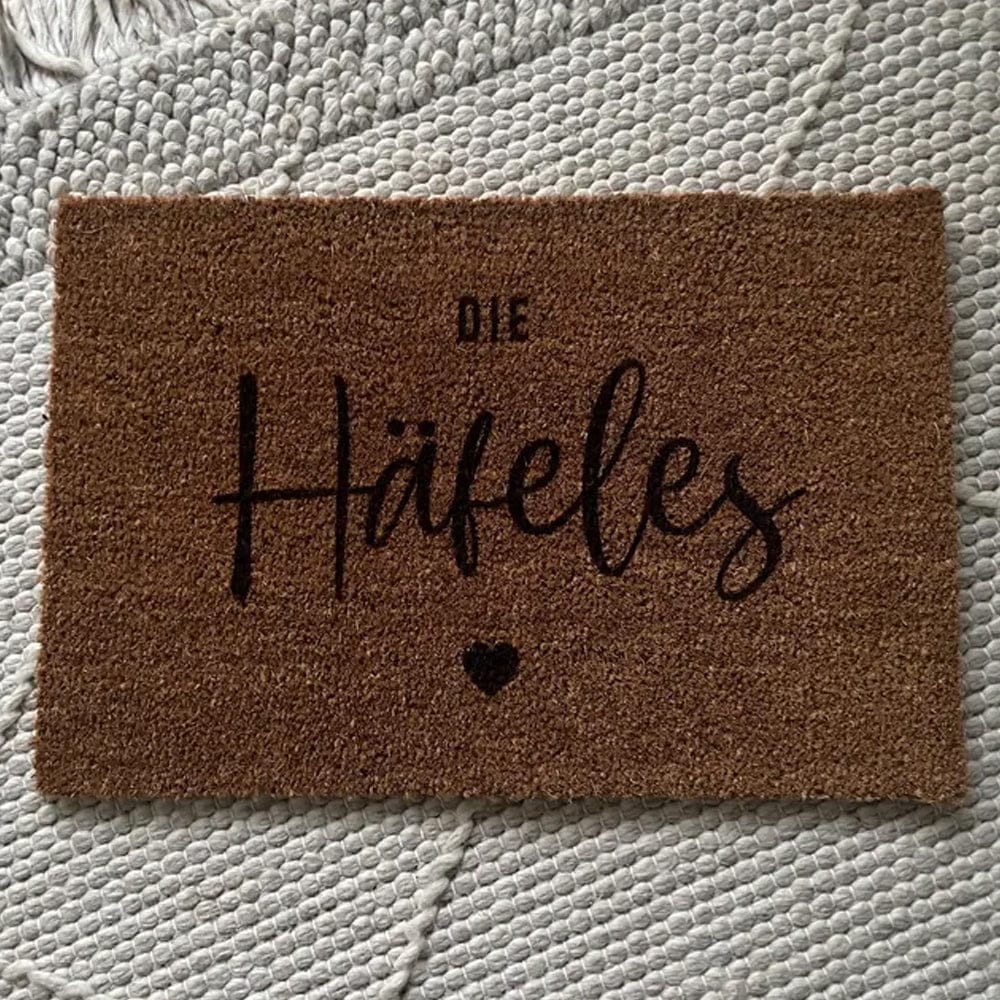 Customer photo review of Fußmatte aus Kokos personalisierbar – Familienname handgeschrieben